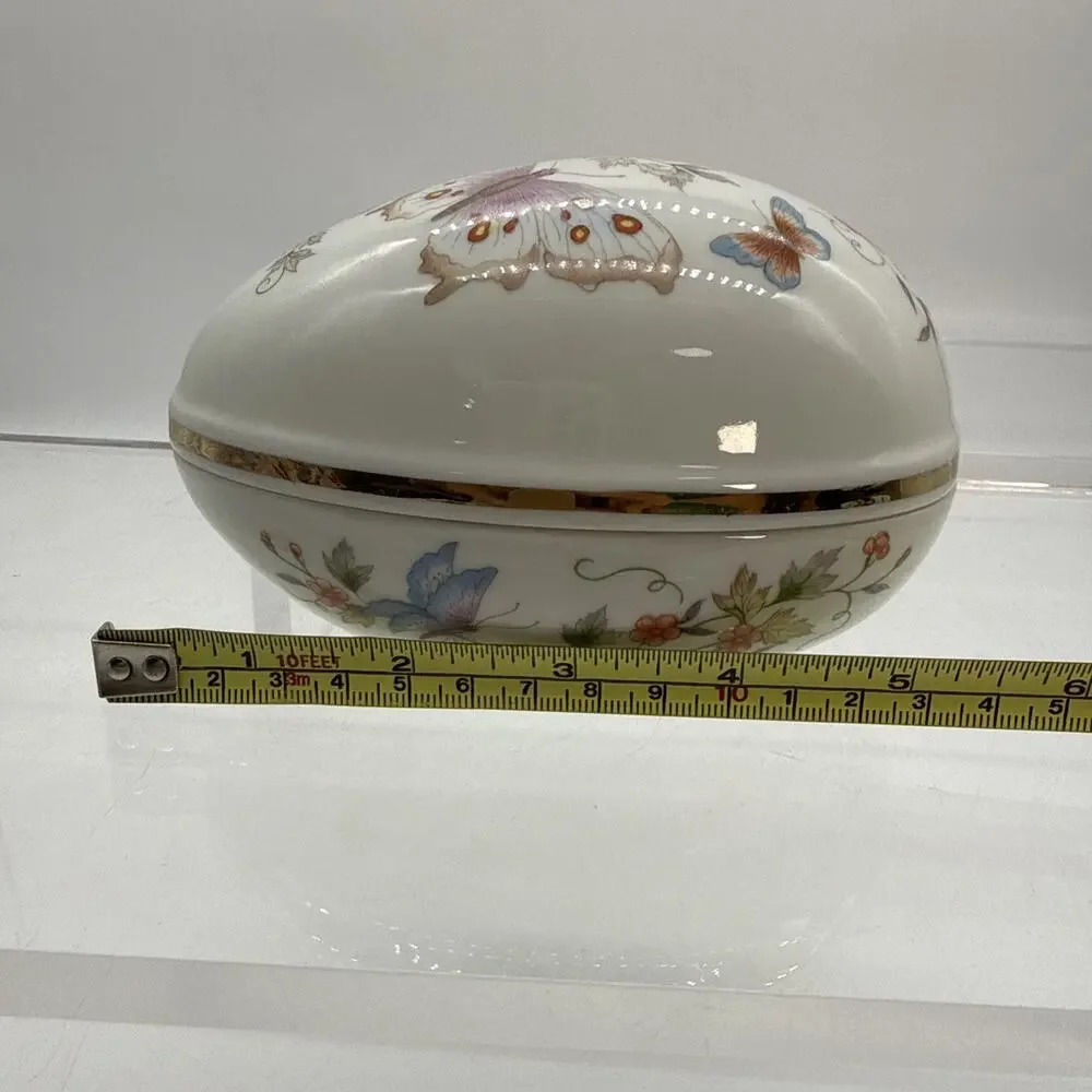 AVON 1974 Porcelain Butterfly Fantasy Egg Trinket Box 22k Gold Trim Vintage